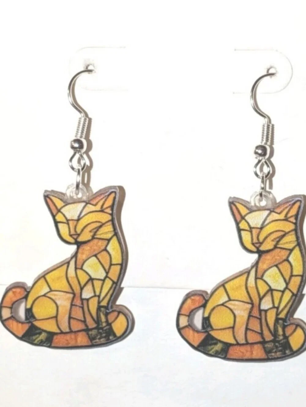Stylized Yellow Cat Dangle Earrings - Charming Pet-Themed Jewelry